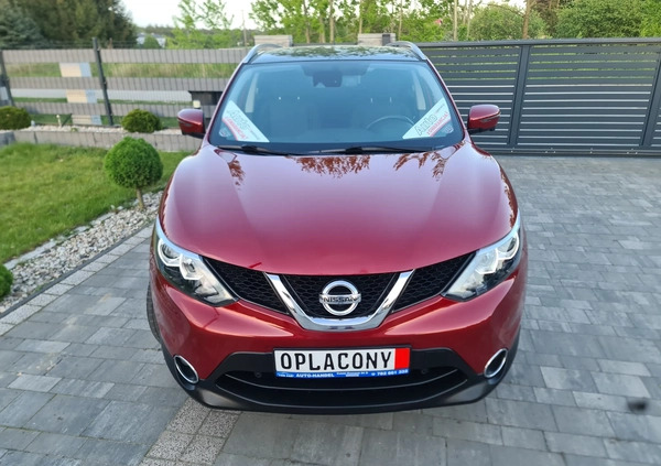 Nissan Qashqai cena 49700 przebieg: 126970, rok produkcji 2015 z Debrzno małe 154